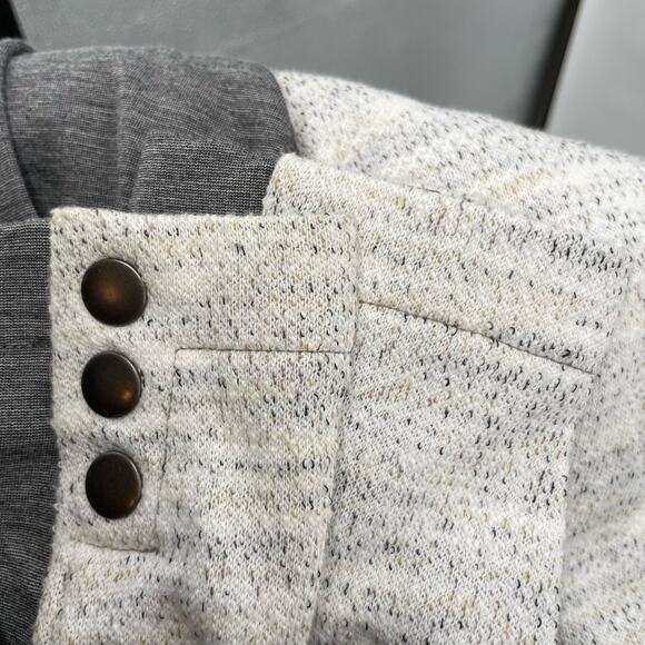 CAbi Jacket Gray Neutral Modern Style Office Fit Shoulder Pads Corpcore Size M - Picture 11 of 13